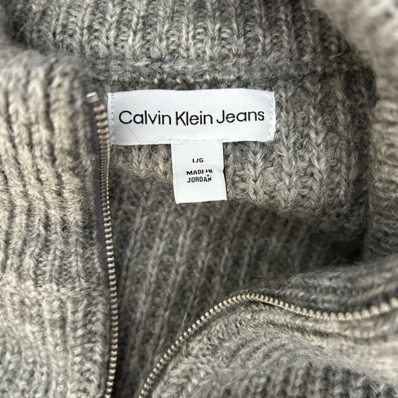 Calvin Klein Jeans Gray Oversized Half Zip Sweater - Picture 8 of 9